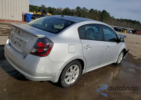 2010 Nissan Sentra 2.0 z USA, uszkodzony, nr VIN 3N1AB6AP7AL682251